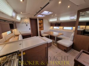 Beneteau Oceanis 46.1 — 2021, foto 18 fornita da Buggemi Yacht