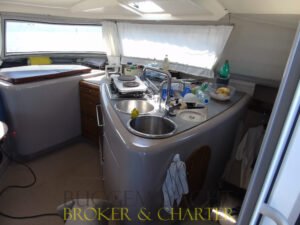 Fountaine Pajot Venezia 42 — 1994, foto 27 fornita da Buggemi Yacht