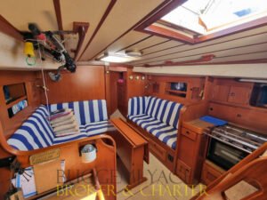 Hallberg-Rassy 352 Tall Rig Scandinavian — 1986, foto 32 fornita da Buggemi Yacht