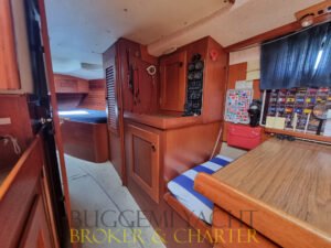 Hallberg-Rassy 352 Tall Rig Scandinavian — 1986, foto 37 fornita da Buggemi Yacht