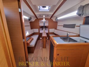 JEANNEAU SUN ODYSSEY 349 — 2021, foto 19 fornita da Buggemi Yacht