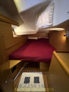 Jeanneau Sun Odyssey 44i — 2010, foto 16 fornita da Buggemi Yacht