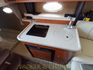 Rinker 260 — 2008, foto 31 fornita da Buggemi Yacht