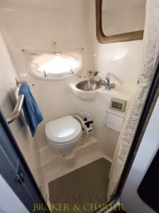 Rinker 260 — 2008, foto 35 fornita da Buggemi Yacht