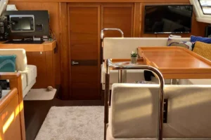 Wauquiez Pilot Saloon 55, Baujahr 2008, zu verkaufen – 20 Fotos